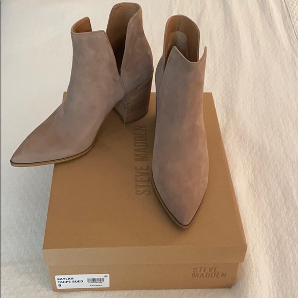 steve madden taupe suede booties